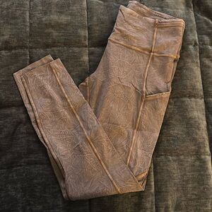 Lululemon leggings